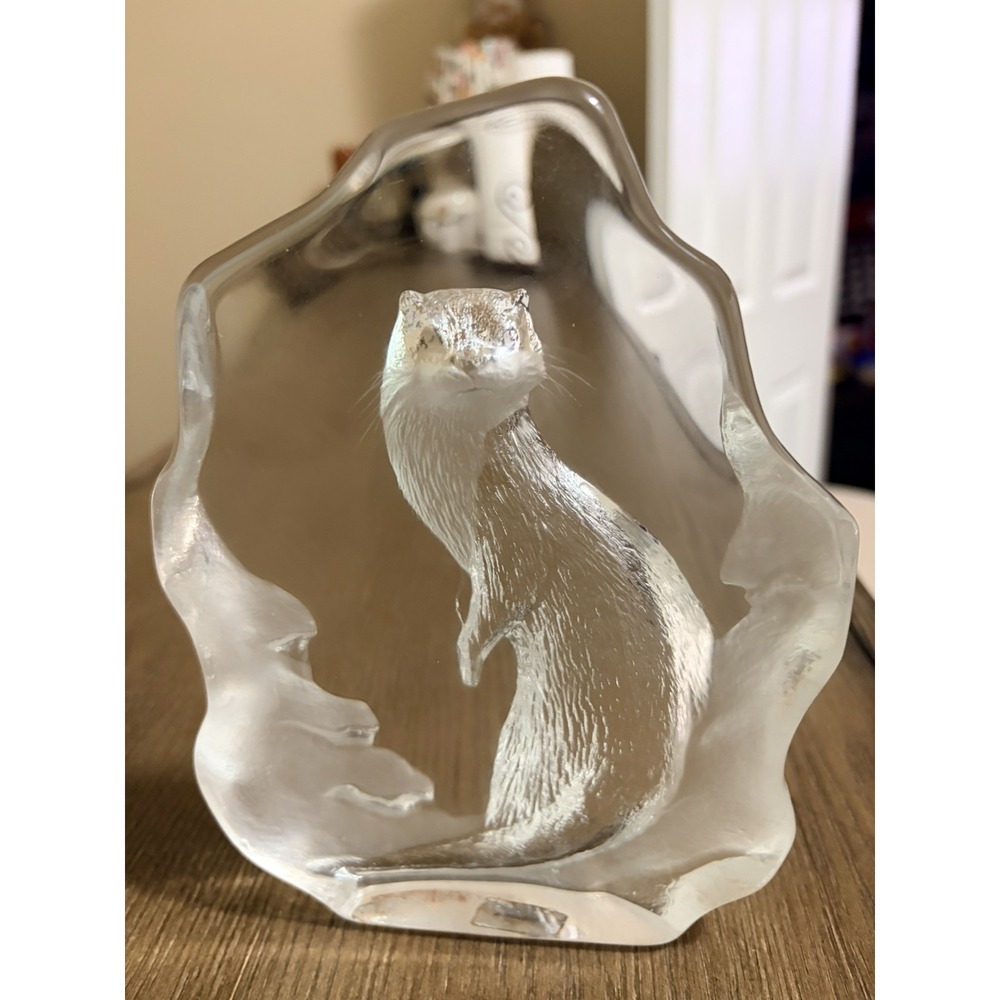 Vintage 1970's MATS JONASSON Lead Crystal Otter Signed Numbered Paperweight RARE